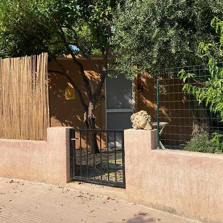 Bananahouse Trapeza (Kefalonia)